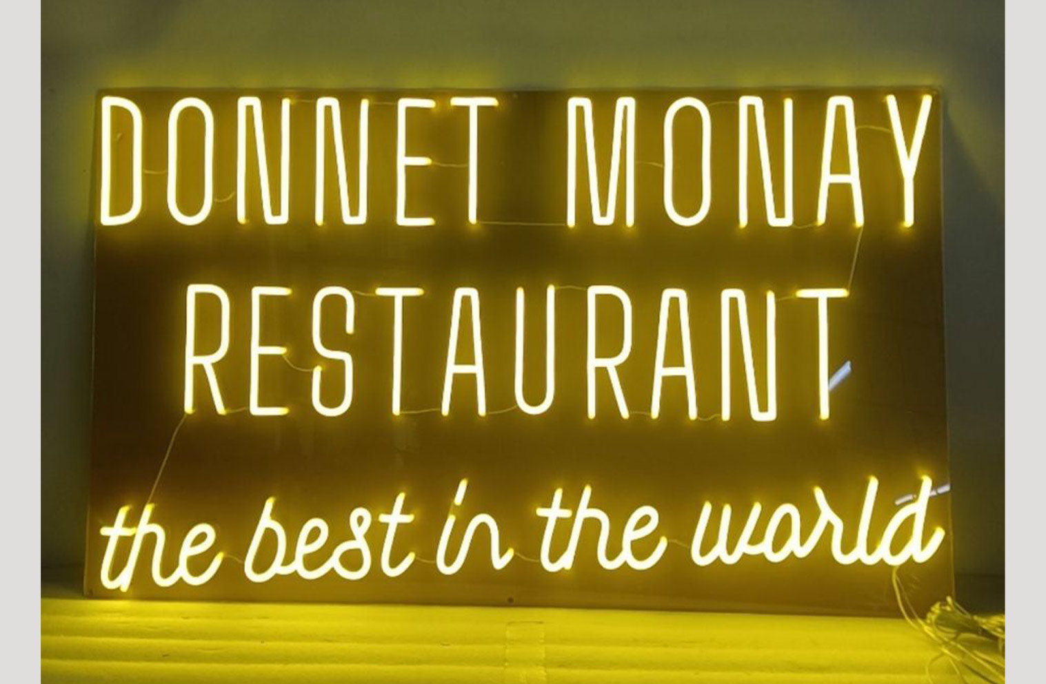 Donnet monay restaurant